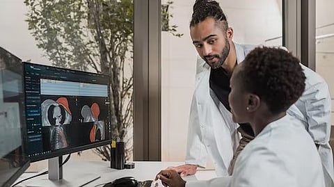 Hospitals can choose to purchase all EMR components in a suite from a single supplier (single-sourcing), or they can use multiple suppliers (multi-sourcing). (Representational image: Unsplash)