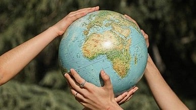 Ecotourism: Learn how to be a responsible tourist. (Newsgram)