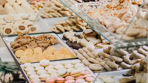 Enjoy seasonal favorites, in moderation. (Image: Unsplash)