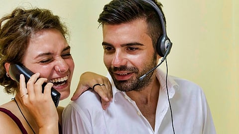 Do consumers disclose more or less information about themselves when they interact with technology orally rather than manually?(Pixabay)