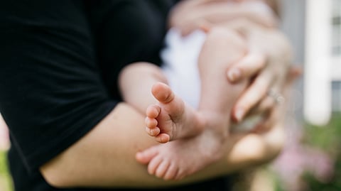 Very-low-birthweight (VLBW) infants are at substantially higher risk for chronic health problems and neurodevelopmental disabilities compared with full term infants.