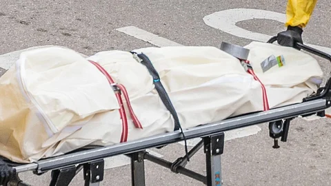 A newly-married woman passed away due to suffocation after inhaling gas leaked from a geyser