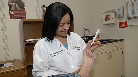 Efforts by acute-care teams to reduce glucose readings of patients with diabetes may do more harm than good, an analysis suggests. (WIKIMEDIA COMMONS)