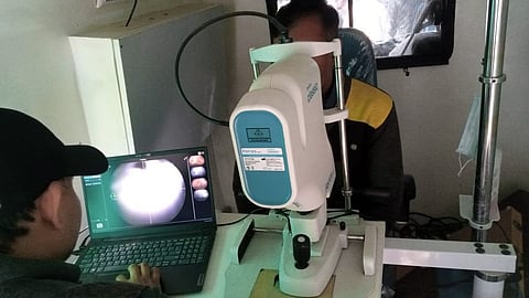 The majority of cases of near-vision problems were found in the 36-50 age group. Interestingly, 45% of all cases of distance-vision problems were found in the younger age group of 18-35 years.