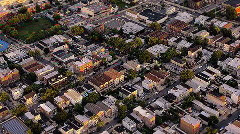 The death rate after aneurysm surgery was higher in patients from deprived areas.