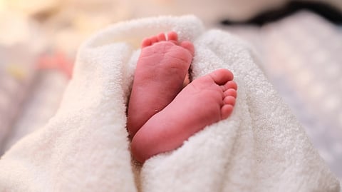 The family members of the newborn alleged that the child born on Sunday afternoon was declared dead and returned by the doctors of the hospital to relatives in a box. After the family members reached home and opened the box, the new born was alive.