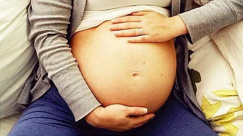 Healthy, young and pregnant women can suffer severe and deadly heart attacks for different reasons. Approximately one-third of heart attacks in women younger than 50, and the leading cause of pregnancy-associated heart attacks, is a condition known as SCAD.