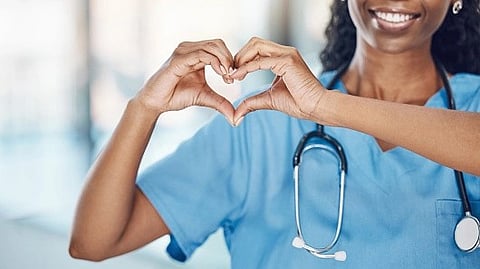 Positive people generally turn things around in their favour. They can always see the positive side of it all.