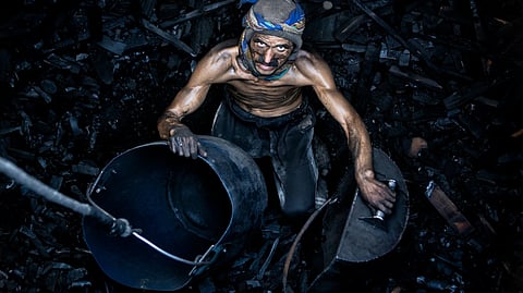 Research has shown silica exposure is an issue also among workers who cut stone countertops, especially those who work with synthetic stone composed of crushed quartz