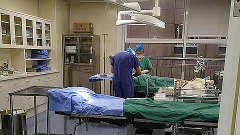On Tuesday night after an earthquake of magnitude 6.6 struck the Hindu Kush region in Afghanistan, doctors and paramedic staff remained calm and performed an emergency surgery.