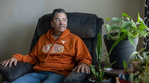 Jimmy Dee Stout had served about half of his 15-year sentence for a drug conviction when he was diagnosed with stage 4 lung cancer last year.