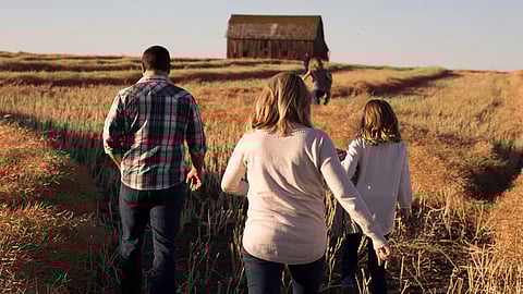 Two parents can have more of a harmful impact on a child if they are both involved with maltreatment,