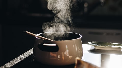 Cooking food thoroughly and avoiding some types of vegetables and salad during a course of antibiotic treatment could potentially reduce antibiotic resistance (Representational Image: Pixabay)