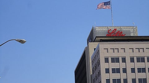 Over the US Sales Of Fake Mounjaro Weight Loss Supplements, Eli Lilly Is Suing.(Wikimedia Commons)