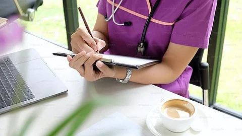 Healthcare workers will be relieved to know that hospital coffee machines are not responsible for spreading disease and a general ban doesn’t seem necessary(Representational image: Unsplash)