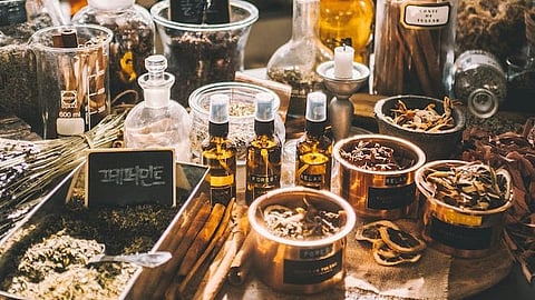 Folk medicine has a rich heritage of healing humanity for thousands of years, said Union Minister for Ports, Shipping & Waterways (Representational image: Unsplash)