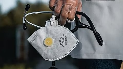 Dr. Aahir got scared but maintained his composure. He kept driving on the riverfront. The miscreants followed him and kept throwing stones at his car.(Representational Image: Unsplash)