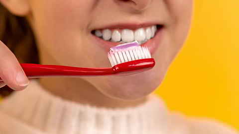 Toothbrushing tied to lower rates of pneumonia among hospitalized patients (Representational image: Unsplash)