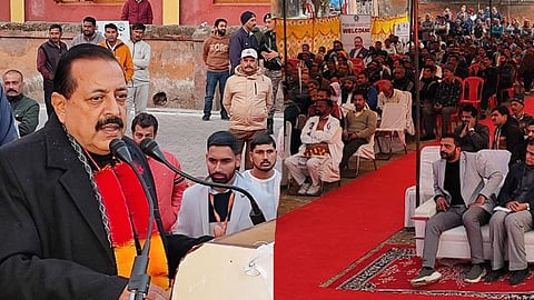 The state-of-the-art “Arogya-Doctors on Wheels” Telemedicine Mobile Clinic was launched by Dr. Jitendra Singh, Union Minister of State (Independent Charge), for Science and Technology, MoS PMO, Personnel, Public Grievances, Pensions, Atomic Energy, and Space. (Image Source: PIB)