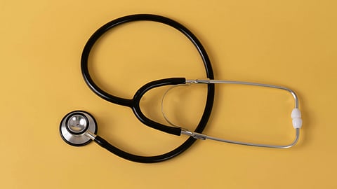 Gurugram Doctor Assaulted for Disinfecting His Hands After Examining a Patient
(Representational image: Unsplash)