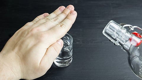 Taking a break from drinking alcohol even for just one month can lead to surprising and significant improvements in both physical and mental health.
(Representational image: Unsplash)