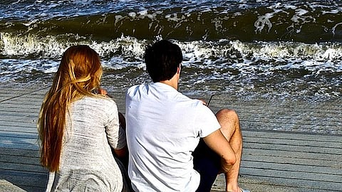 Each individual has a different love languages-- words of affirmation, quality time, receiving gifts, acts of service, and physical touch (Representational Image: Wikimedia Commons)