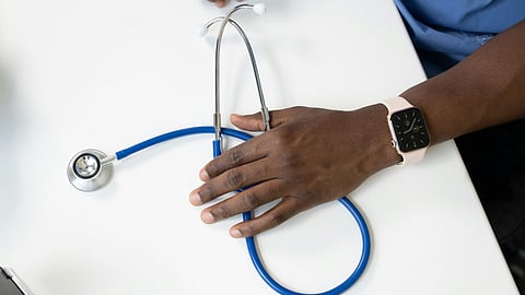 A Fake Doctor Arrested Clinic Seized in South Kashmir’s Anantnag (Representational image: Unsplash)