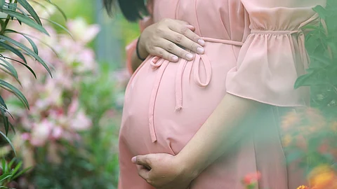 The mothers were randomly assigned to receive either esketamine or a placebo after giving birth. (Representational image: Pixabay)