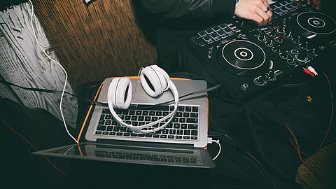 In the dynamic worldwide of music manufacturing, each artist strives to carve out their precise sonic identity—a legitimate that presentations their personality, influences, and imaginitive imaginative and prescient