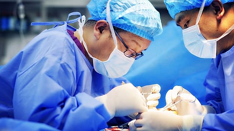 Joint Replacement Patients Who Receive Chemotherapy Within a Year After Surgery May Need to Be Aware of Potential Risk