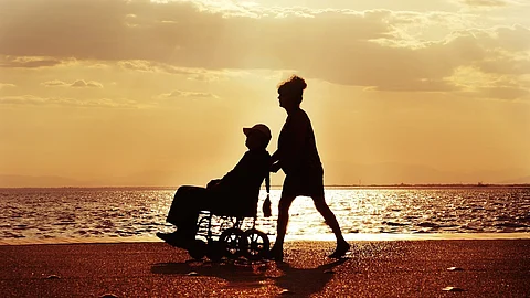 Robert Amar, a U.S. Army veteran, was diagnosed with ALS when he was a healthy 45 years old. Fourteen years later, he has lost his ability to walk, talk, swallow and breathe on his own.
(Representative image: Pixabay)