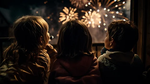 Fireworks are safe for viewing only when being used by professionals. Children are the most common to sustain firework injuries. Experts advice exercising caution this holiday. (Image designed by freepik)