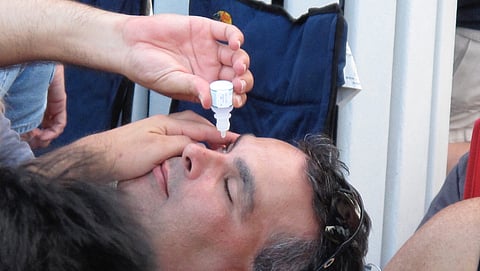 PresVu eye drops face suspension by the DCGI for misleading claims about replacing reading glasses. Entod Pharmaceuticals to challenge the decision. (Wikimedia Commons)