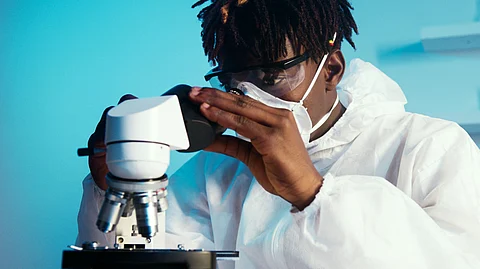 One of the hurdles to improving health care systems for African countries is the shortage of scientists and lack of meaningful medical research on the continent, experts say. (Representational image: Pexels)