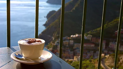 Coffee's stimulating effects extend beyond boosting energy levels. (Representational Image: Wikimedia Commons)