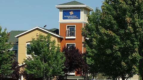 Extended-stay hotels are often a last resort for low-income families trying to find housing. (Wikimedia Commons)