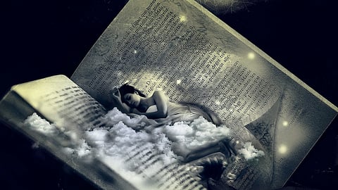 Dream Manipulation is power to control and influence dreams of oneself (pixabay)