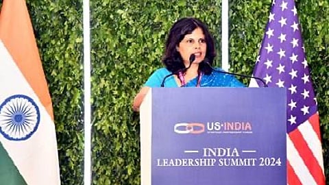 India emerges as a global healthcare leader, spotlighting pharmaceutical and vaccine contributions. (PIB)