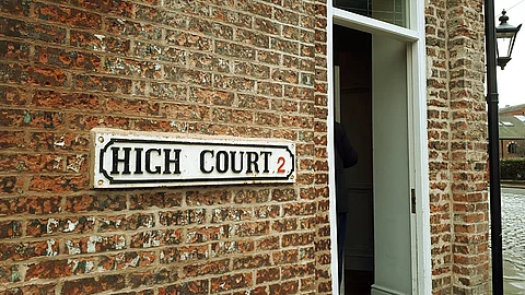 Court refuses to quash case against Siddha doctor, emphasizing the need for proper drug storage licensing even in cross-practice.
(Representational image: Wikimedia commons)