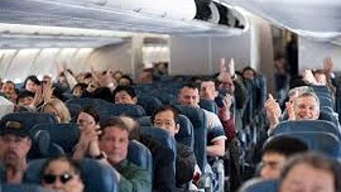 Experts caution travelers: ‘Rawdogging’ flights could lead to dehydration and deadly blood clots. (Representational Image: Wikimedia Commons)
