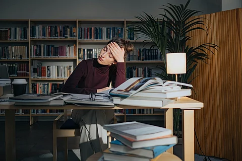 girl studying