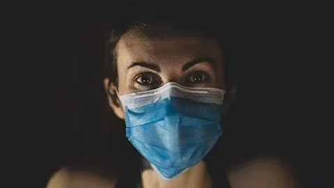 The best window for recovery is in the first six months after getting COVID-19, with better odds for people whose initial illness was less severe, as well as those who are vaccinated, researchers in the United Kingdom and the United States found. (Unsplash)