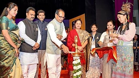 A collaborative campaign by Women and Rural Development Ministries, with UN Women’s support, aims to eradicate violence against women through systemic change and accountability. (PIB)