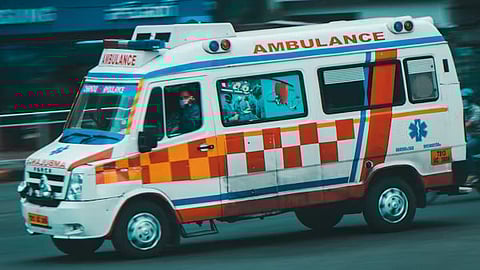 The ambulance driver, citing the delay as a potential threat to the patient's life, lodged a complaint with the Kathirur police station. (Representational Image: Unsplash)