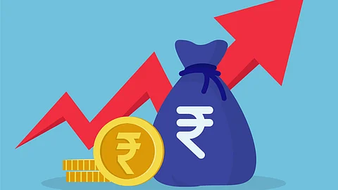 Background of Indian currency featuring a rising growth graph, representing hike in MBBS fees.