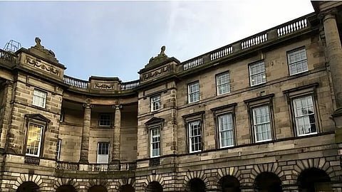 An image of a high court in Scotland.