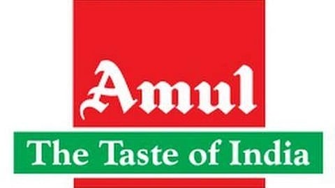 Image of logo of Amul logo in red and green color having white background.