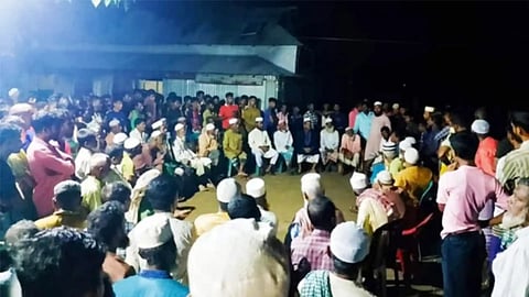 এই গ্রামে গান বাজনা নিষিদ্ধ, নির্দেশ না মানলে নেওয়া হবে ব্যবস্থা
