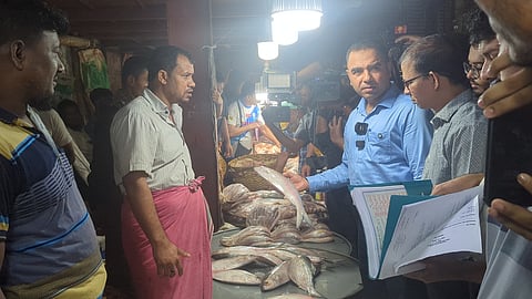 ইলিশ বাজারে ভোক্তা অধিকারের হানা, ৪২ হাজার টাকা জরিমানা