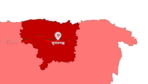 সুনামগঞ্জে আশ্রয়ণ প্রকল্পে আগুন, নারীসহ ছয়জনের মৃত্যু